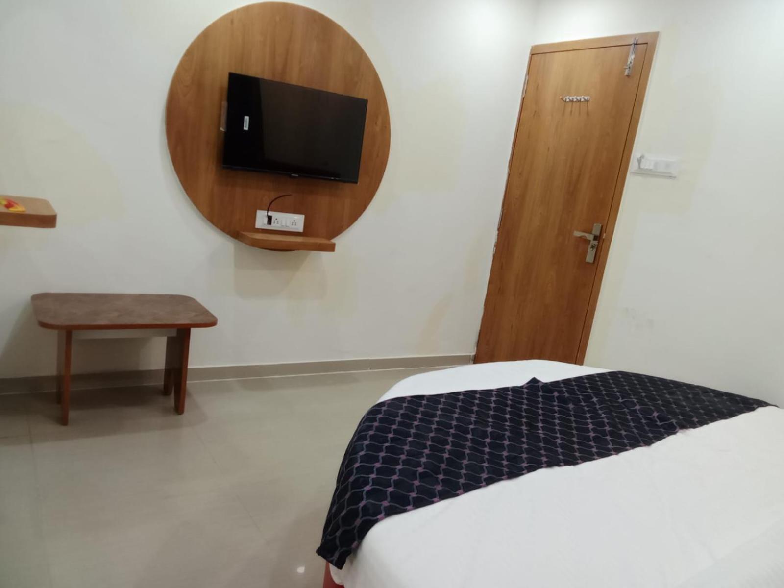 Hotel Rk Villa Vadodara Exterior foto
